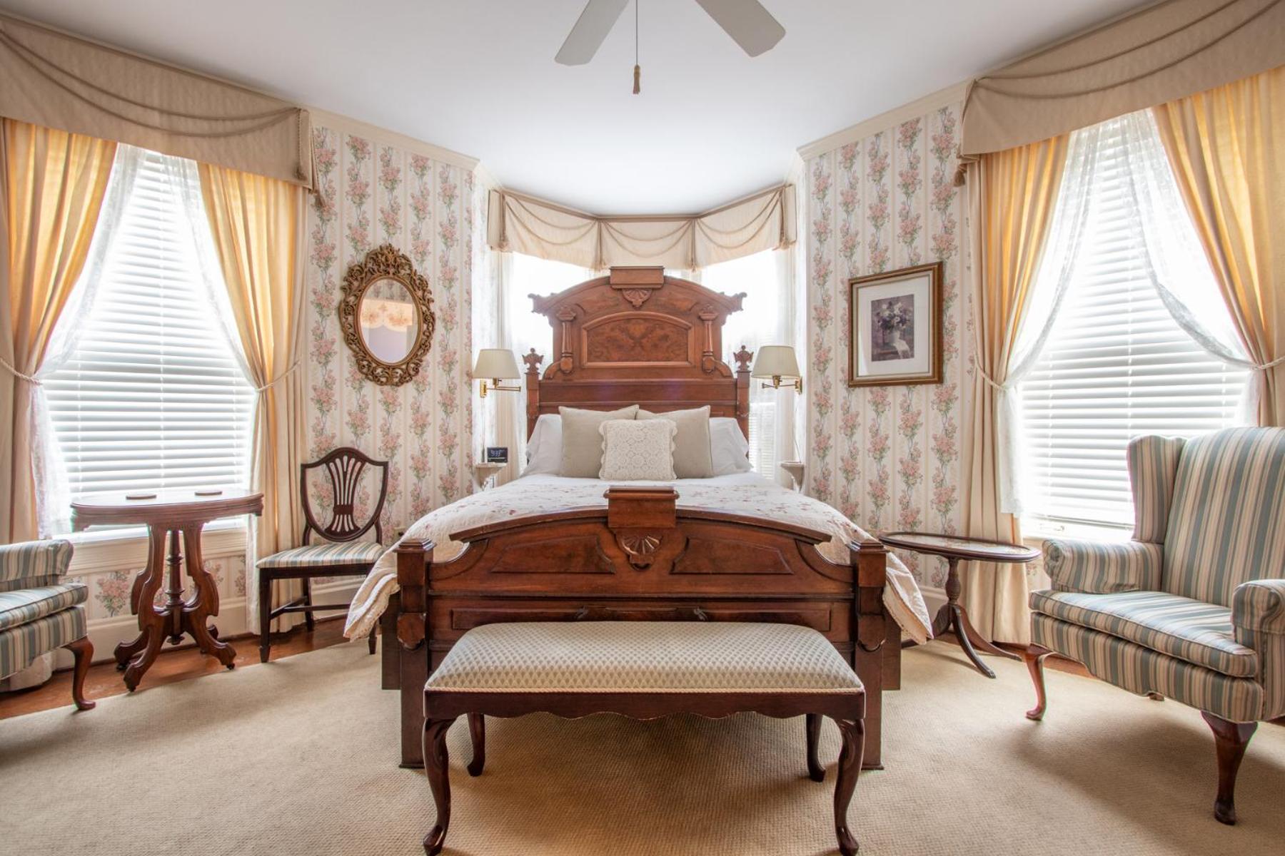 The Oaks Victorian Inn Christiansburg Eksteriør billede