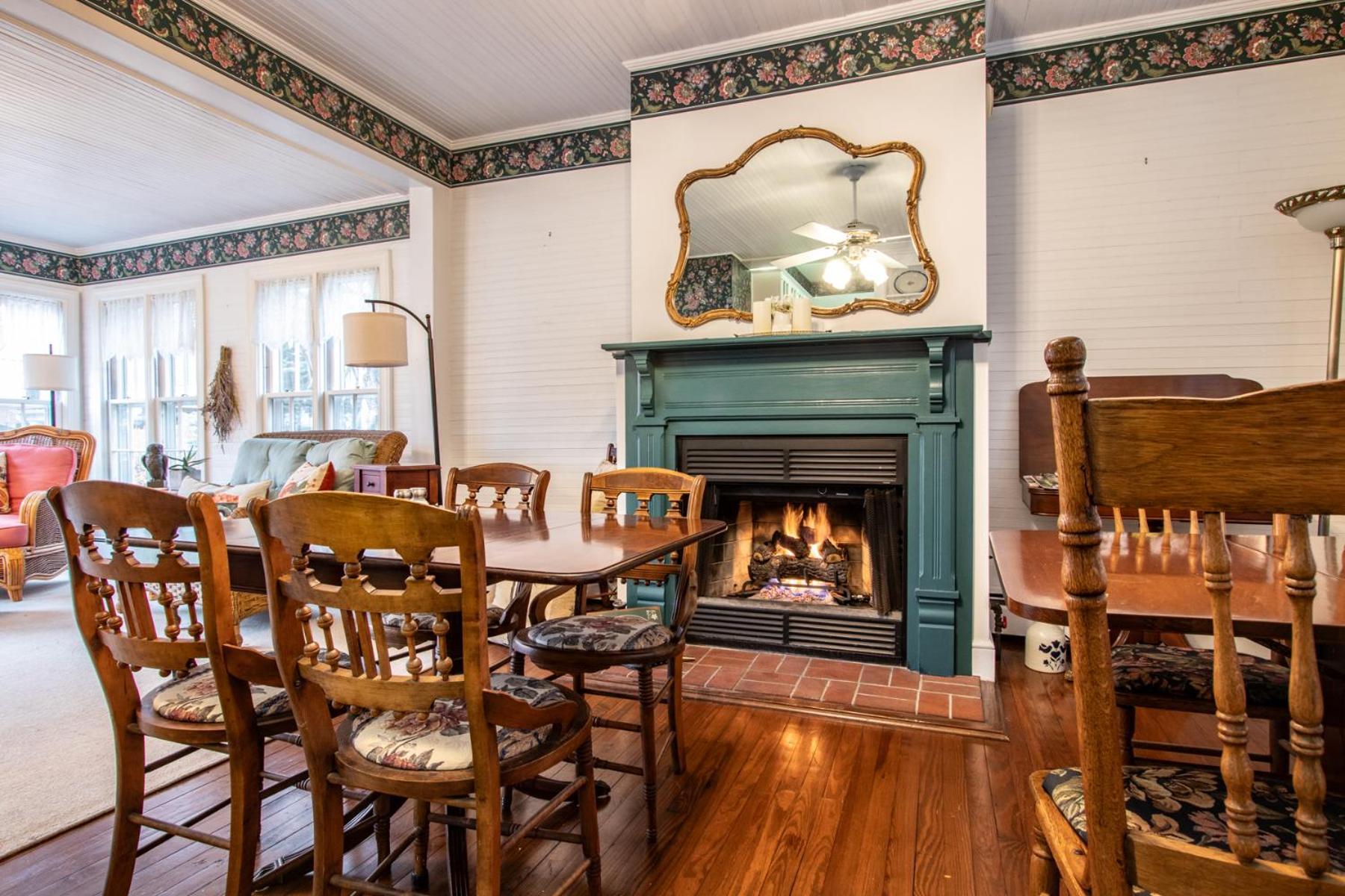 The Oaks Victorian Inn Christiansburg Eksteriør billede