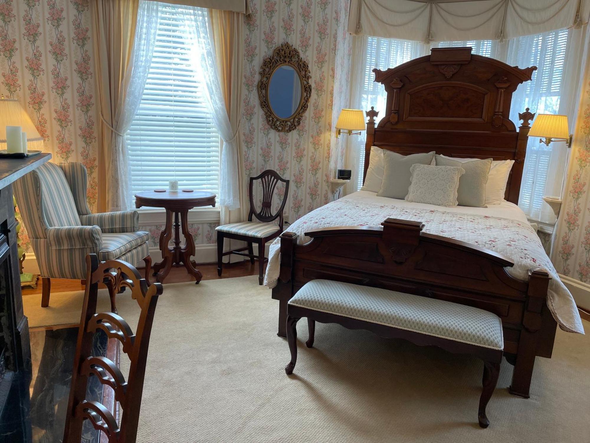 The Oaks Victorian Inn Christiansburg Eksteriør billede